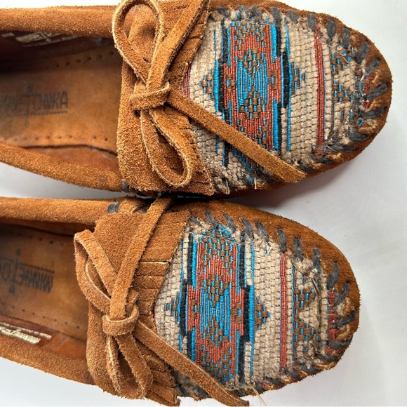 Minnetonka El Paso Moccasin Flat Southwestern Tapestry Soft Genuine Brown Suede - Picture 9 of 12